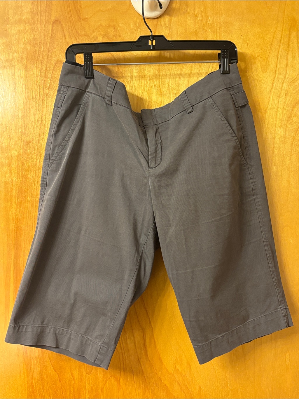 Vince Women's Charcoal Gray Bermuda Shorts